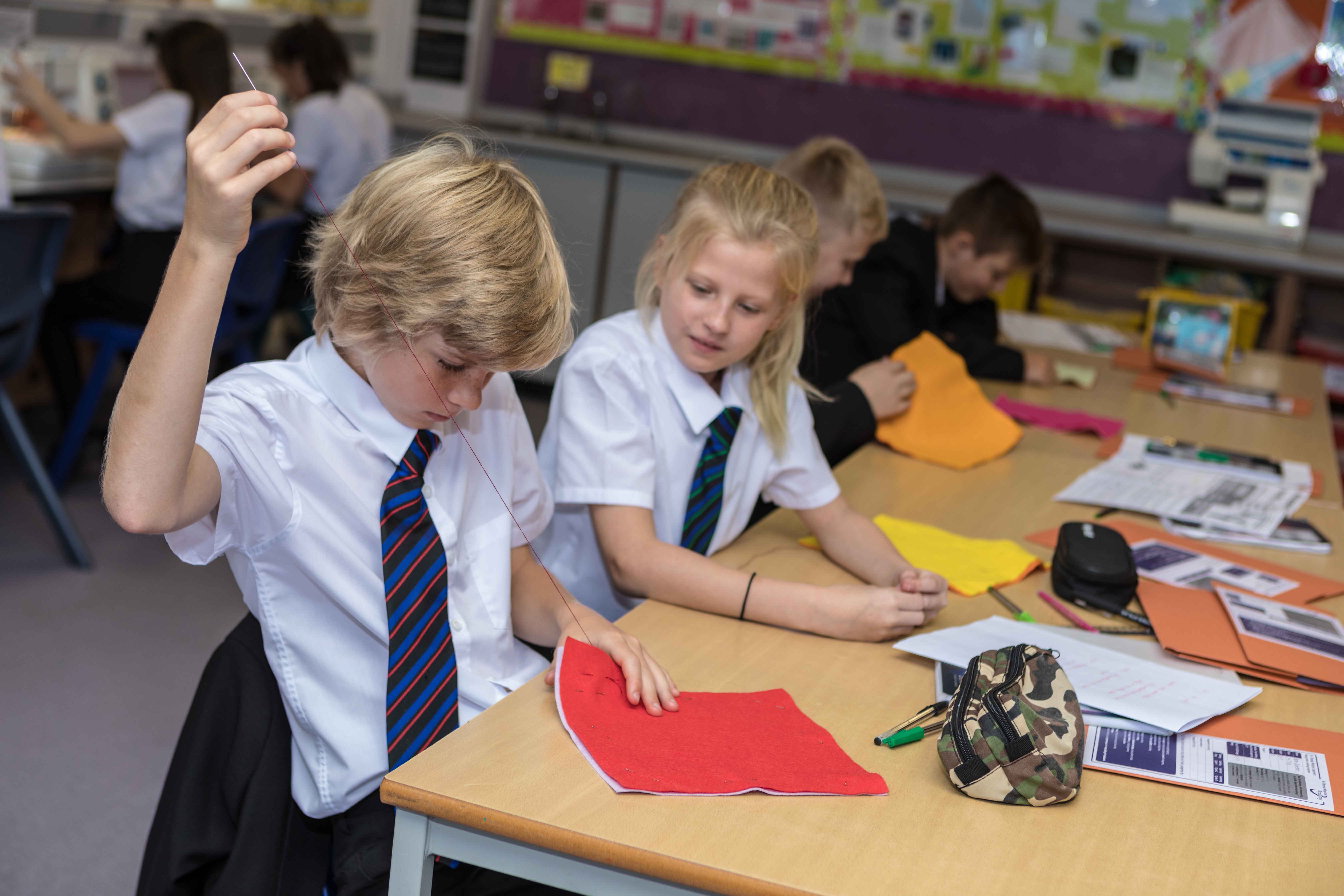 Sir Thomas Wharton Academy ParentPay connect-with-other-parents-ppt-download